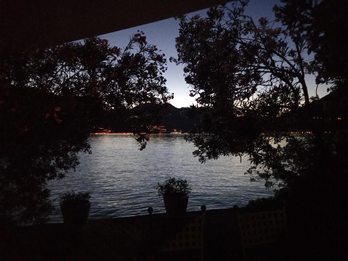 L'Oleandro Sul Lago D'Iseo B&B Sulzano Exterior photo