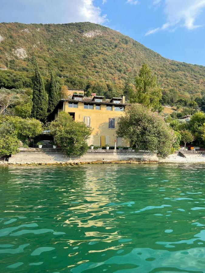 L'Oleandro Sul Lago D'Iseo B&B Sulzano Exterior photo